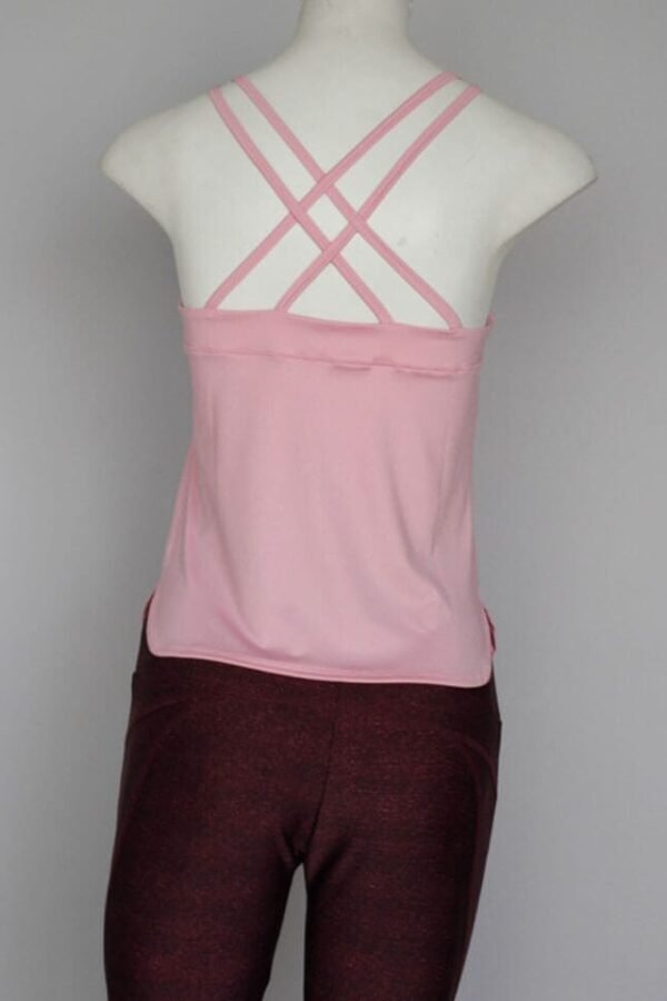C40. Playera Tirantes Cruzados Rosa
