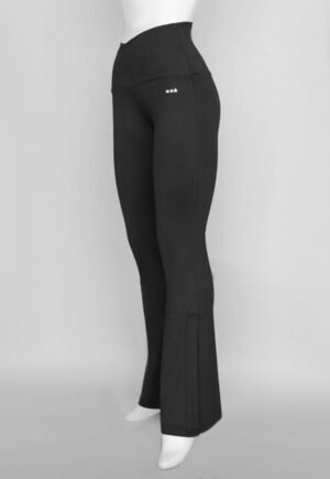 A153*. Malla/Leggins Negro Pretina Alta en "V" con Abertura Lateral
