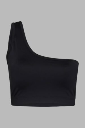top con copas removibles de un solo hombro color negro